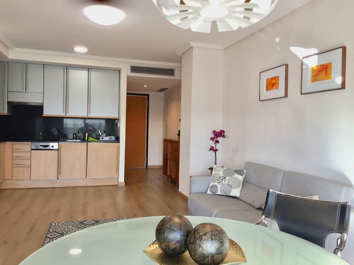 Loft En La Ciudad De Las Ciencias Y Cerca De La Playa Valencia Luaran gambar