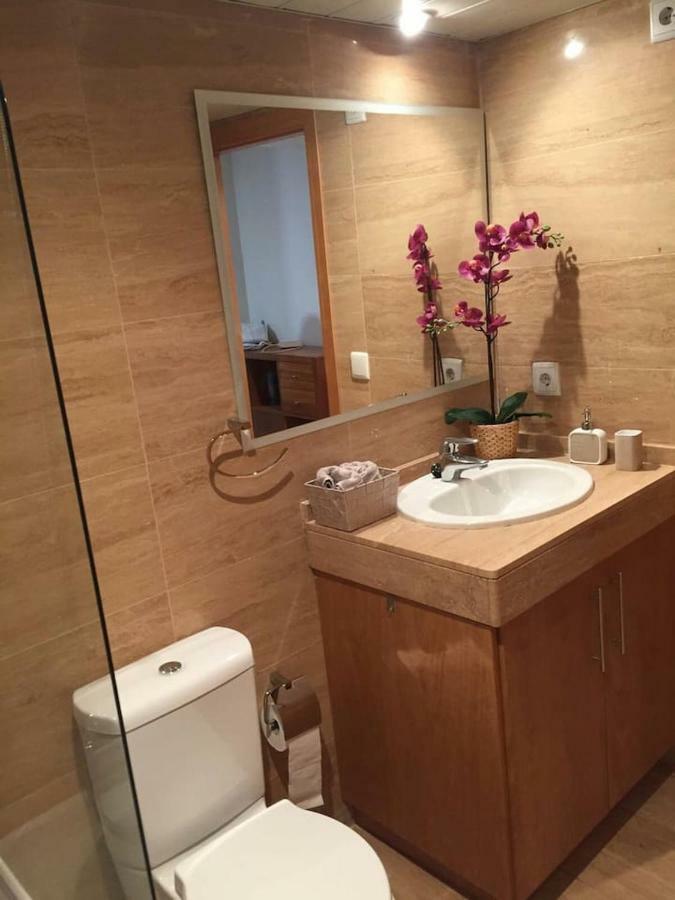 Loft En La Ciudad De Las Ciencias Y Cerca De La Playa Valencia Luaran gambar