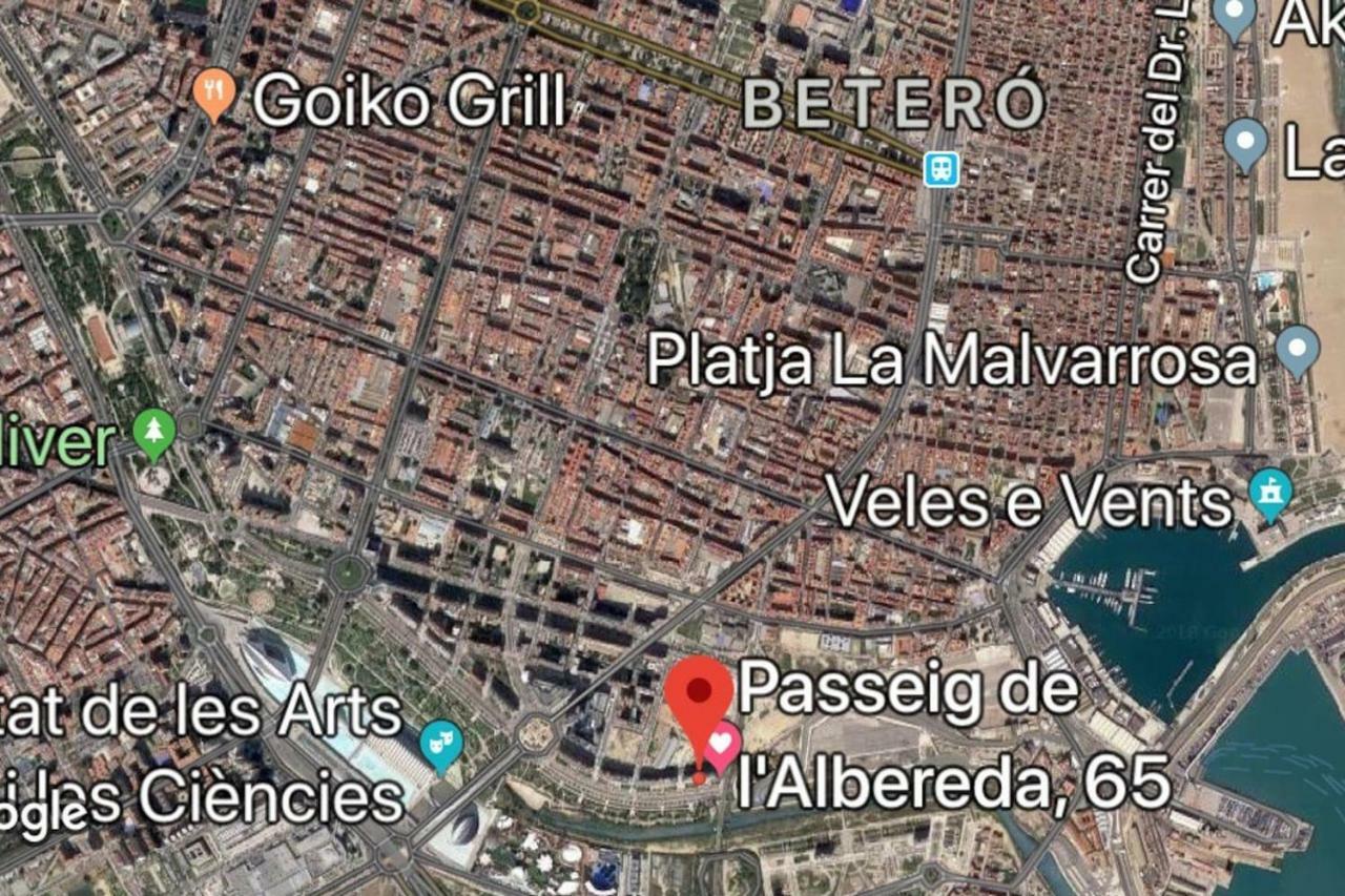Loft En La Ciudad De Las Ciencias Y Cerca De La Playa Valencia Luaran gambar
