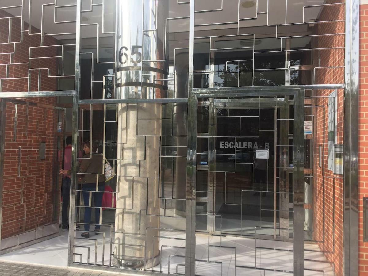 Loft En La Ciudad De Las Ciencias Y Cerca De La Playa Valencia Luaran gambar